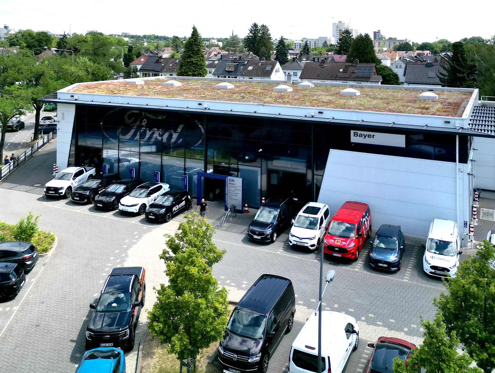 autohaus-bayer-wiesbaden-ford-toyota-haendler